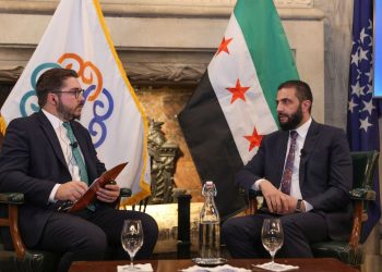 الشرع من معهد الشرق الأوسط: وحدة سوريا ضمانة للاستقرار