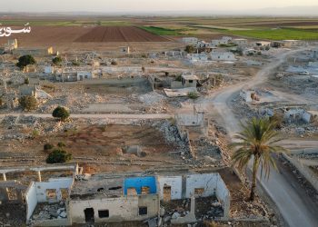 الحماميات بريف حماة: عودة محفوفة بالموت بين ركام الألغام