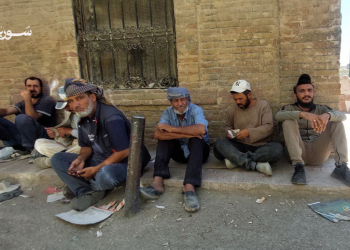 الرقة:عمال الساحات بين غلاء الأسعار وتدني الأجور