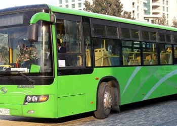 أزمة النقل الداخلي في دير الزور: باصات قليلة وتكاسي بأسعار مرتفعة