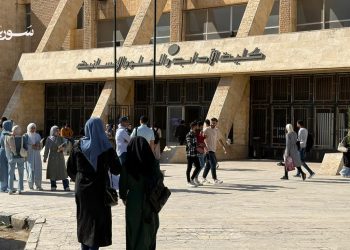 جامعة حلب: مئات الطلاب يتقدمون لقيد الماجستير