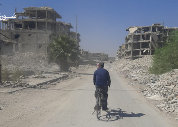 شارع الثلاثين بلا خدمات..شريان الحجر الأسود وبوابة اليرموك نحو دمشق