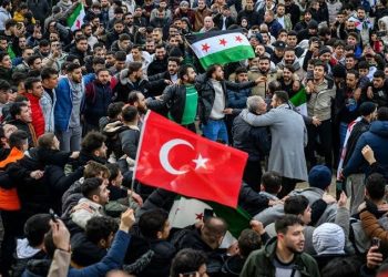 رغم عودة مليون سوري.. اللاجئون في تركيا محرومون من زيارة وطنهم