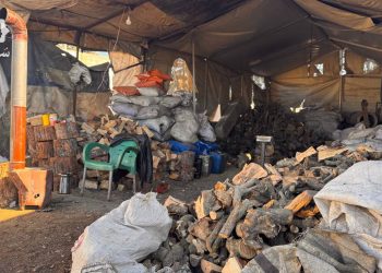 شتاء قاسٍ في ريف حلب: التدفئة حلم بعيد وسط ارتفاع الأسعار