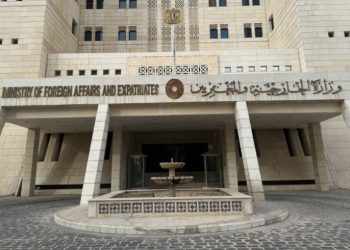 الخارجية السورية: المباحثات مع قسد مجمدة ولا مؤشرات على التزام فعلي