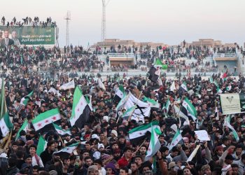 دير الزور: إصرار على الاحتفال بذكرى التحرير ووعود بإعادة الإعمار