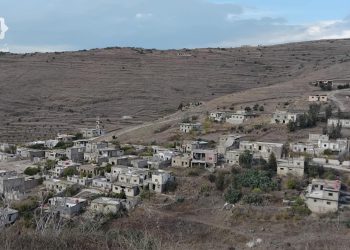 ريف حمص الغربي: قرى بلا خدمات ومعاناة يومية مستمرة