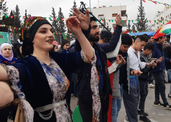 الرئيس الشرع يصدر مرسوماً يعيد للمواطنين الأكراد حقوقهم